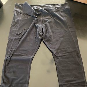 Athleta Capri Legging